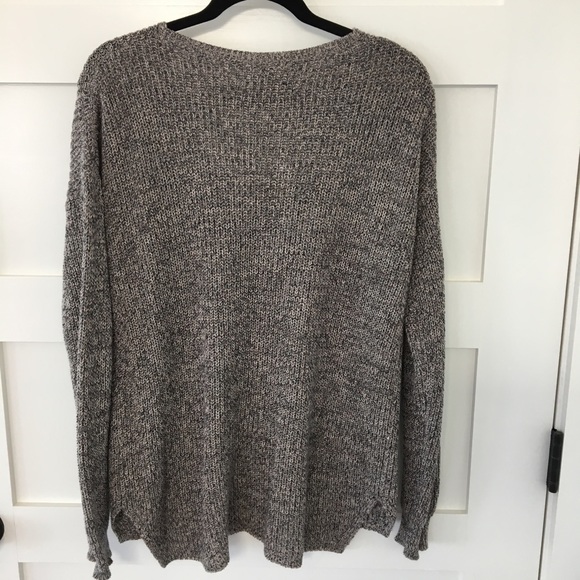 Michael Stars v neck sweater. - Picture 2 of 4